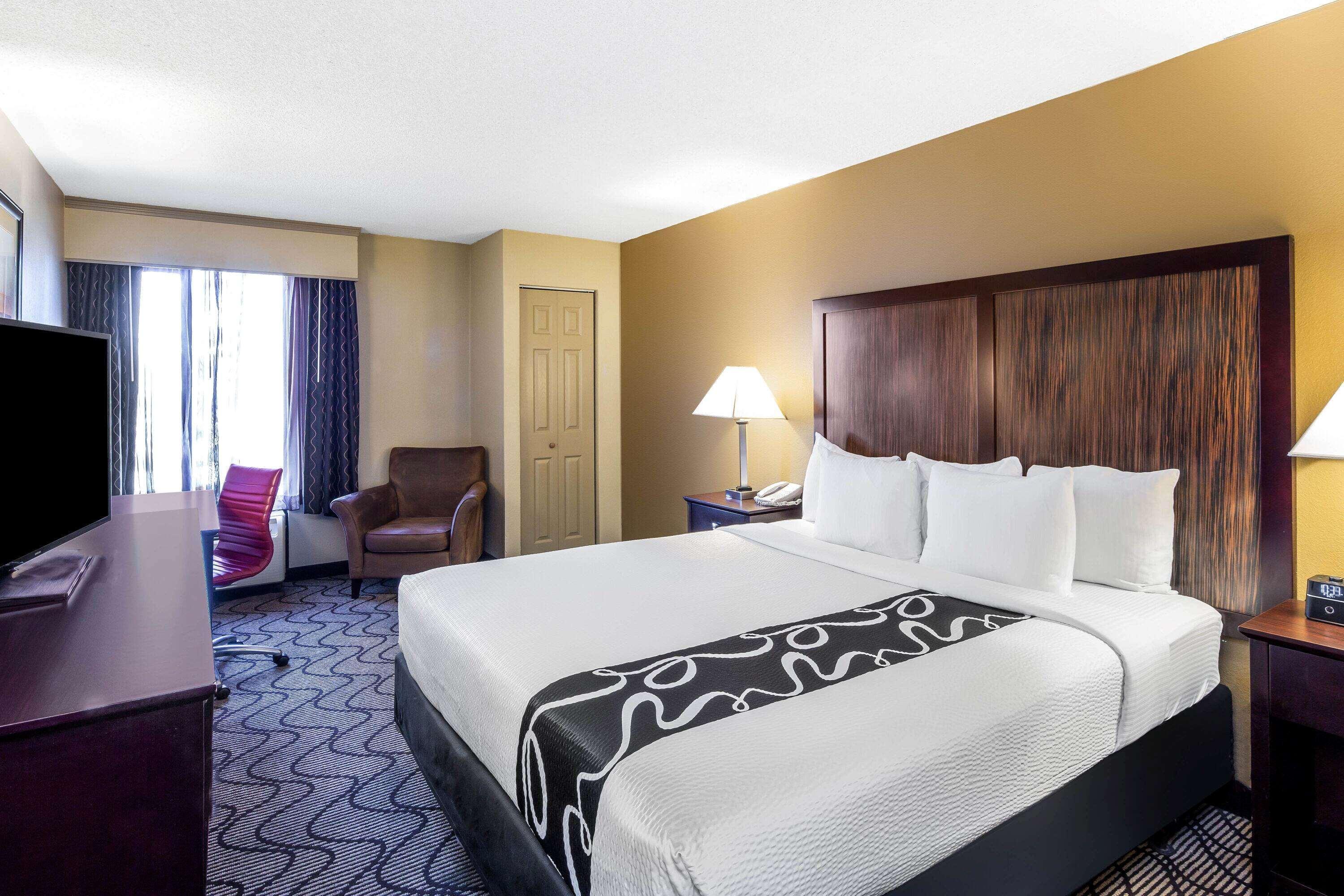 Oakland Airport Arena Hotel Экстерьер фото