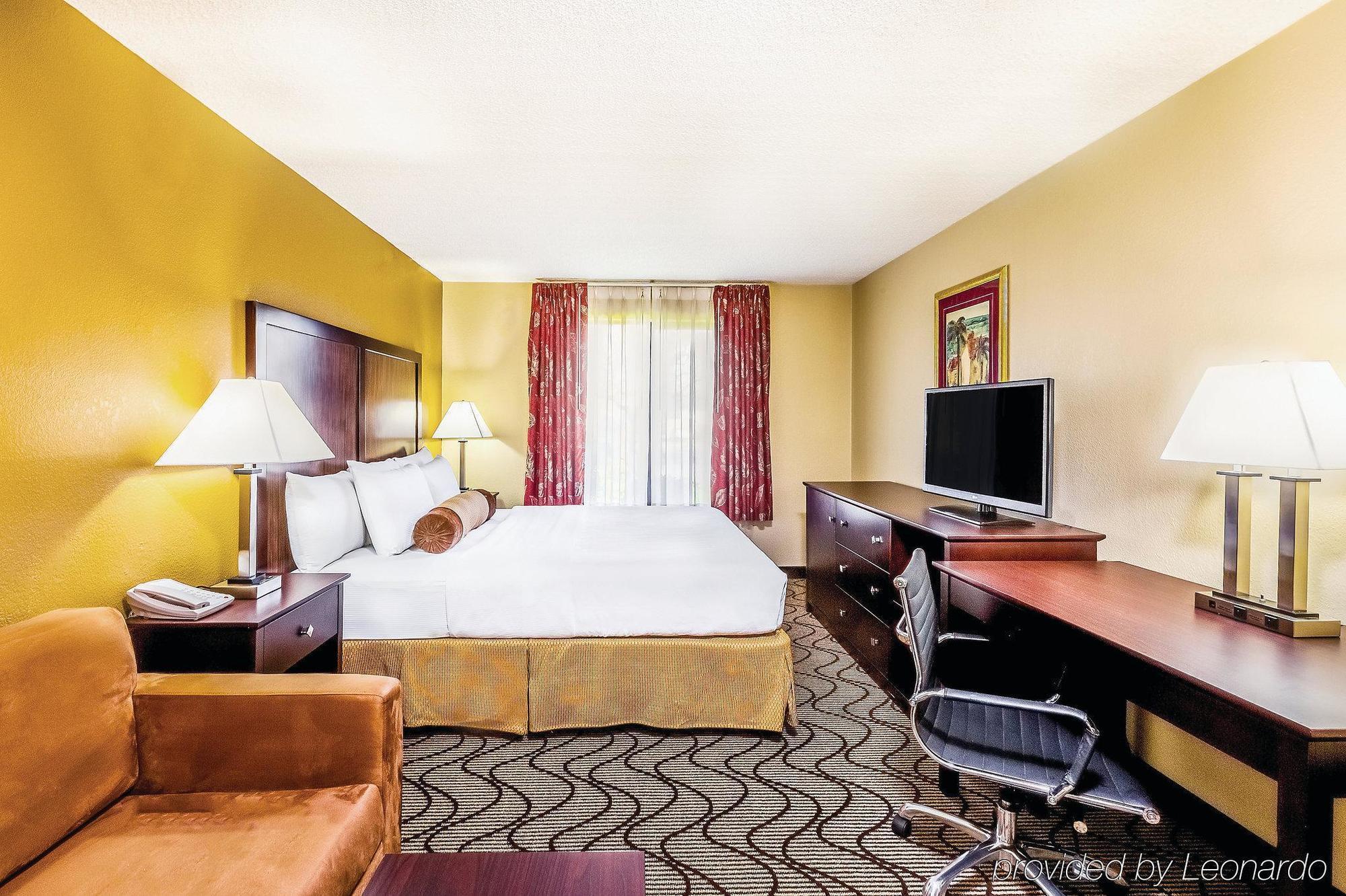 Oakland Airport Arena Hotel Экстерьер фото